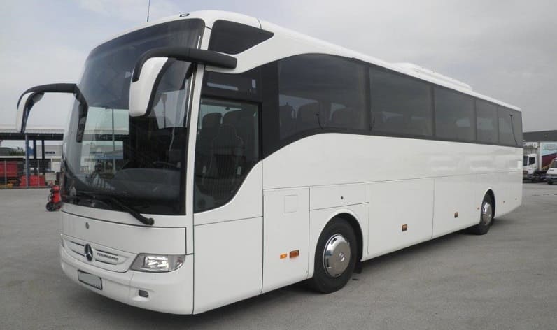 Burgas: Bus operator in Karnobat in Karnobat and Bulgaria